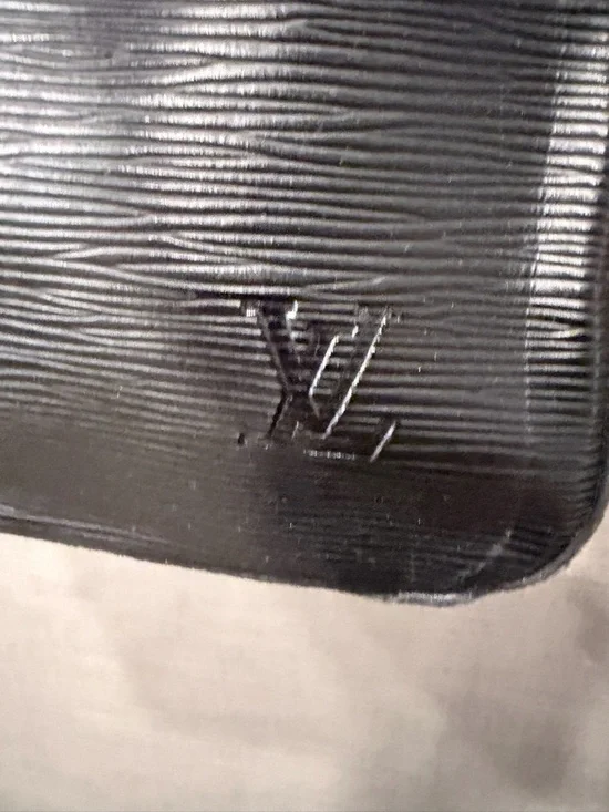 LOUIS VUITTON Epi Leather Sablon Handbag Black Tophandle bag - Fair condition - Picture 7 of 12